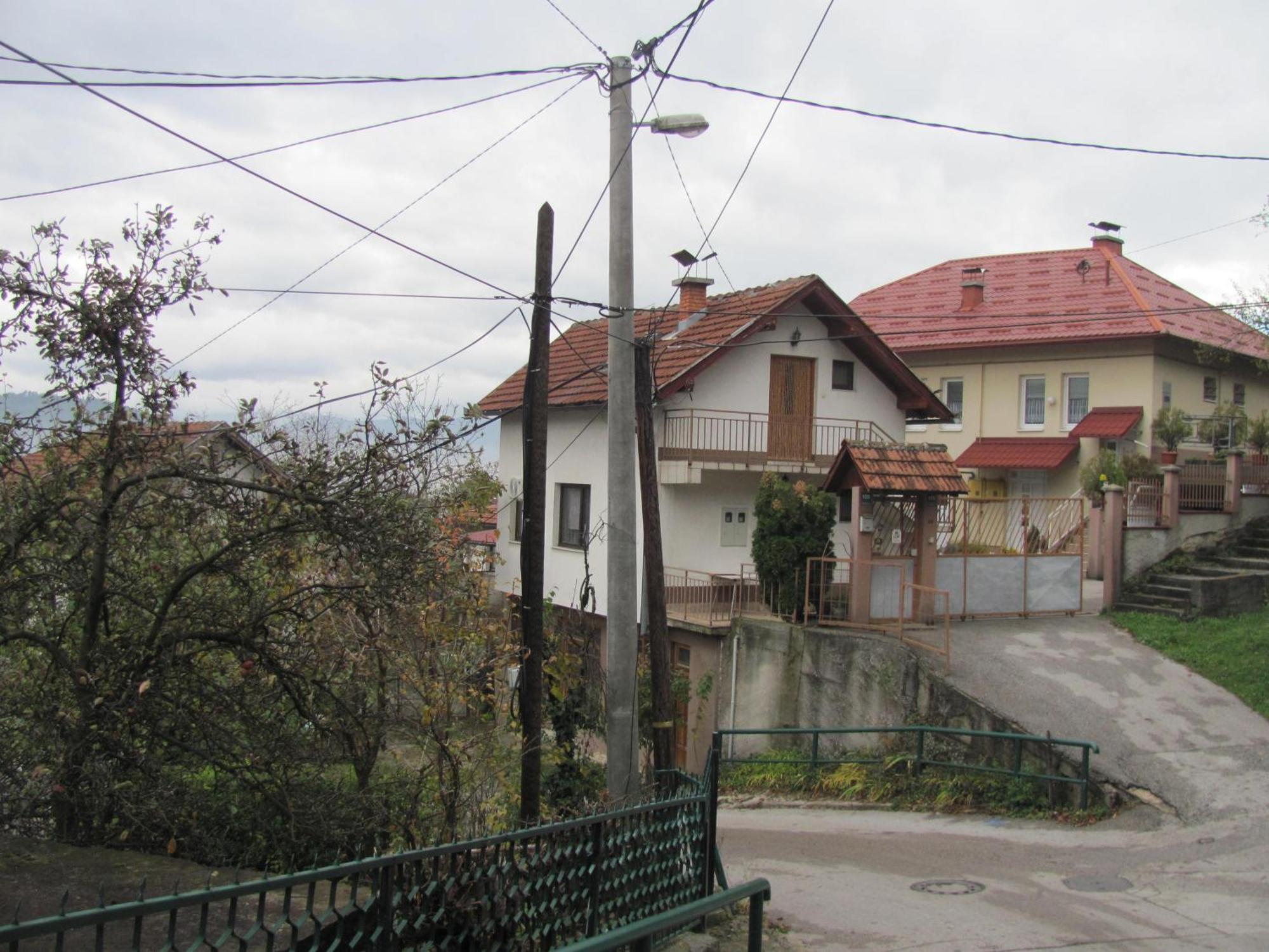 Apartment Safir - Free Parking Sarajevo Exterior photo