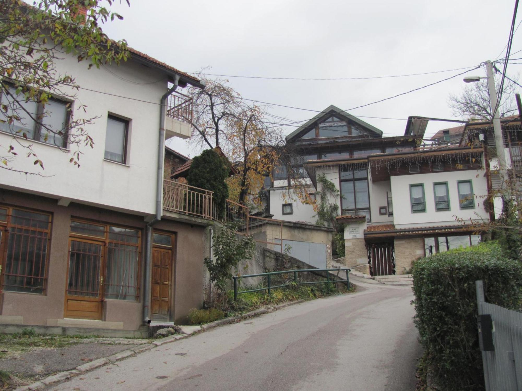 Apartment Safir - Free Parking Sarajevo Exterior photo