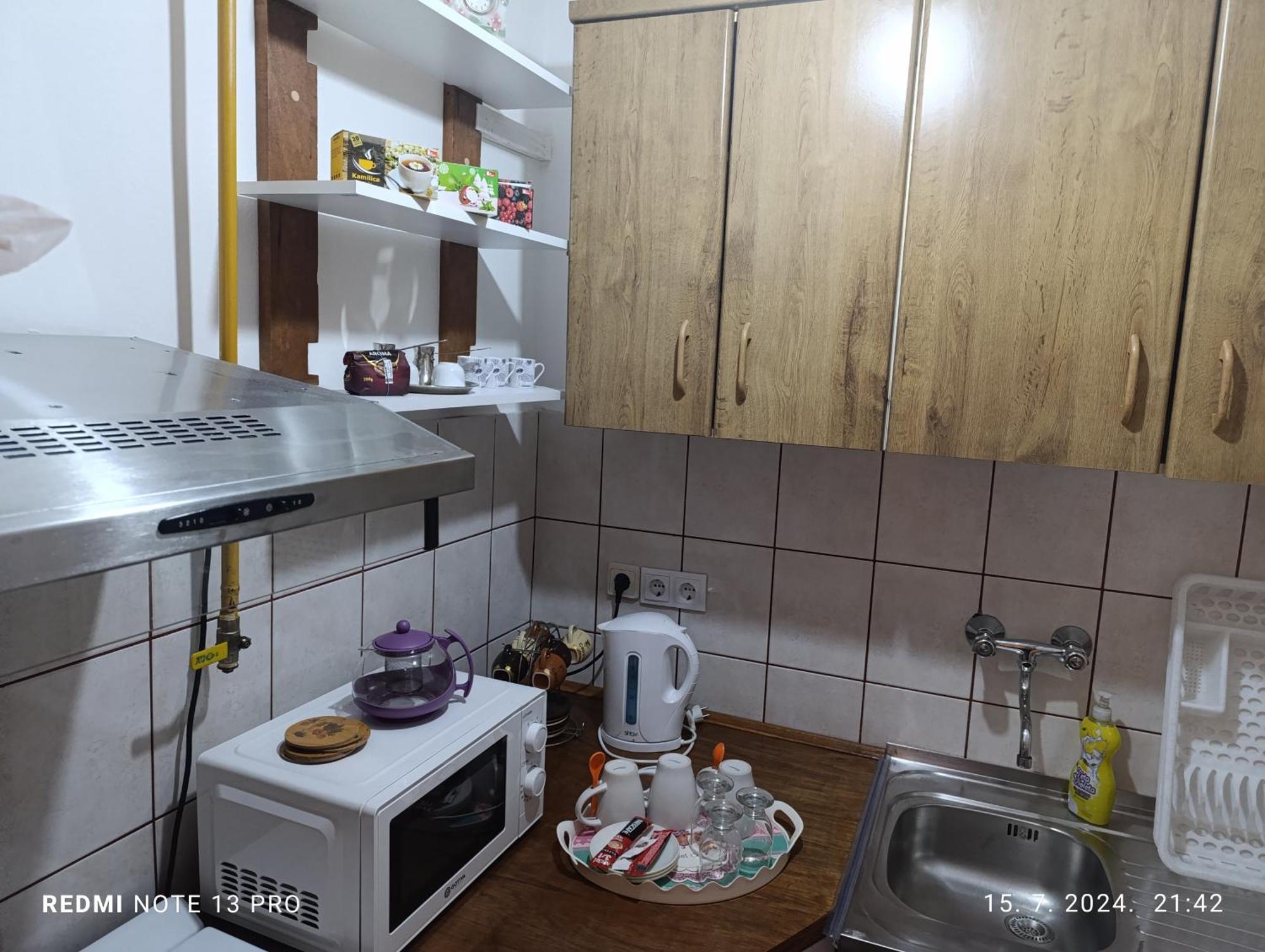 Apartment Safir - Free Parking Sarajevo Exterior photo